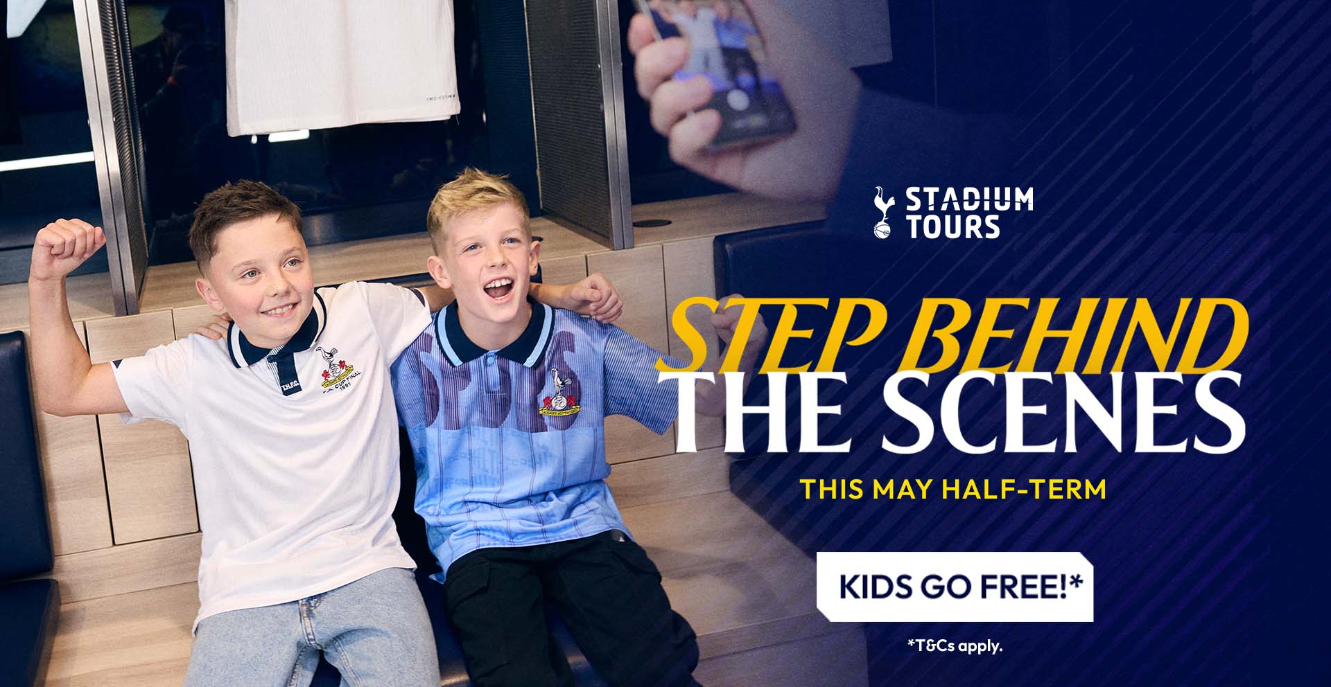 Tottenham Hotspur Stadium Tour experience in 2026 with visitors in the iconic stadium bowl
